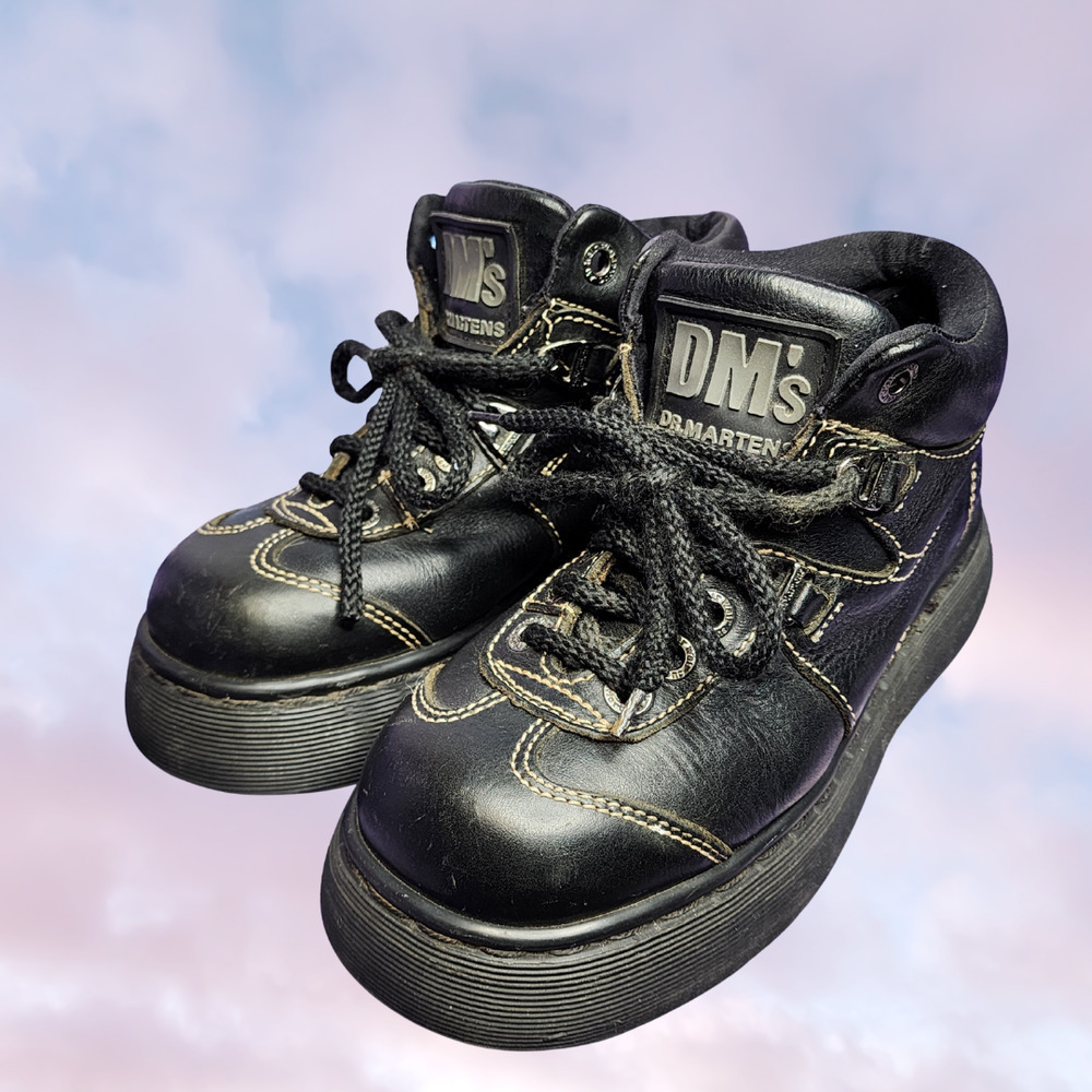 Rare Vtg Made in England Black Lace Up Classic Chunky Doc Dr Martens US 5 Womens